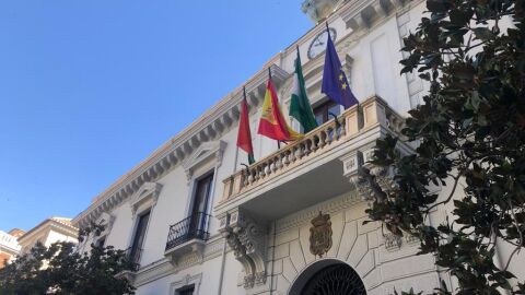Toda la informaci&oacute;n de la capital y provincia de Granada con Ana de Gracia.