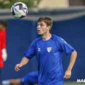 Febas en el entrenamiento del Málaga CF