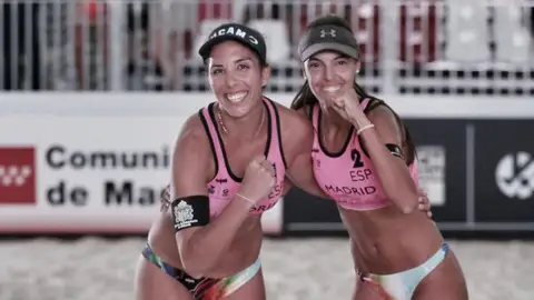 Sofía González y Paula Soria Sofía González y Paula Soria