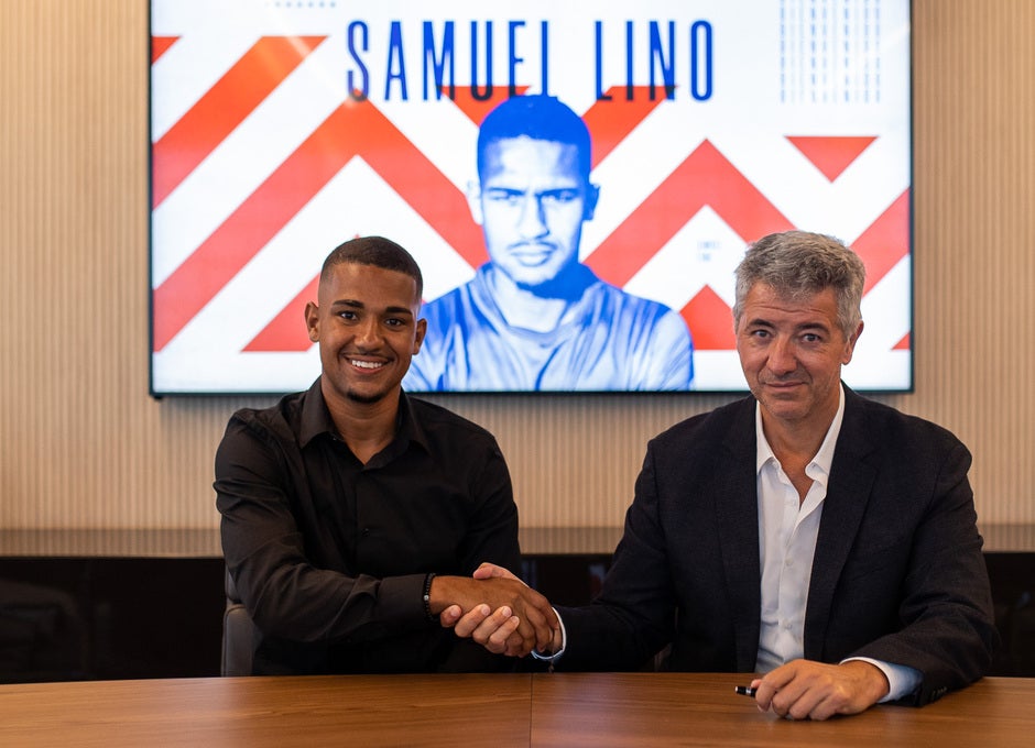 El Atlético de Madrid anuncia el fichaje de Samuel Lino El Atlético de Madrid anuncia el fichaje de Samuel Lino
