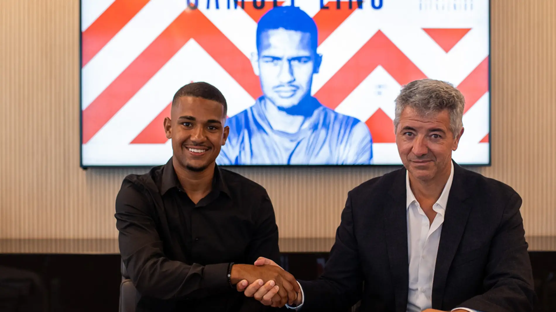 El Atlético de Madrid anuncia el fichaje de Samuel Lino