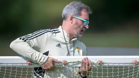 Jon Pérez Bolo, entrenador del Real Oviedo Jon Pérez Bolo, entrenador del Real Oviedo