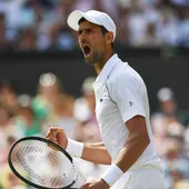 Djokovic, campeón de Wimbledon tras ganar la final ante Kyrgios en cuatro sets Djokovic, campeón de Wimbledon tras ganar la final ante Kyrgios en cuatro sets