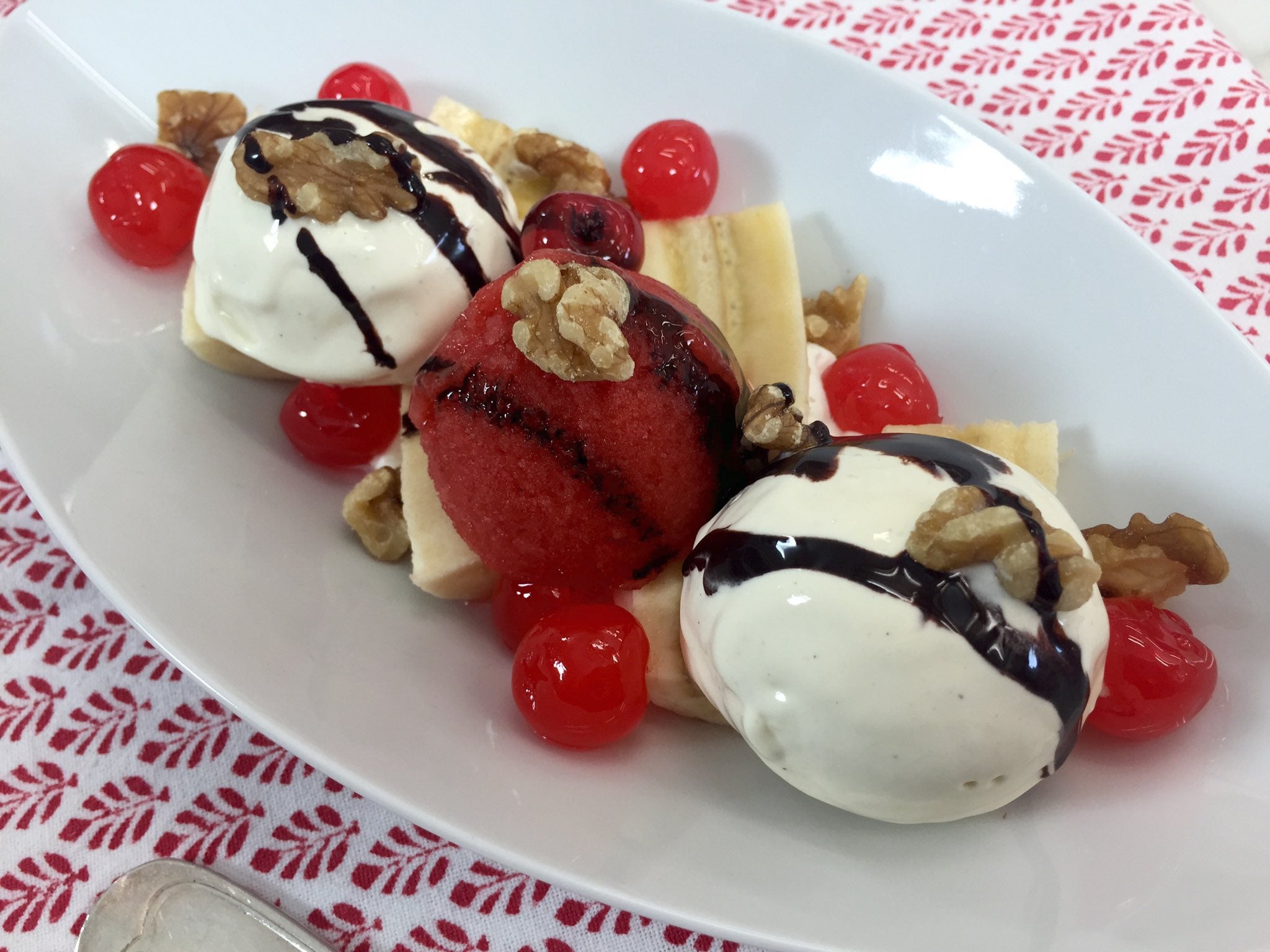 Helados artesalanes y receta de carne mechada ibérica con helado de cinco pimientas Helados artesalanes y receta de carne mechada ibérica con helado de cinco pimientas
