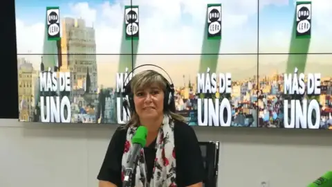 Nuria Marín als estudis d' Onda Cero Catalunya Nuria Marín als estudis d' Onda Cero Catalunya