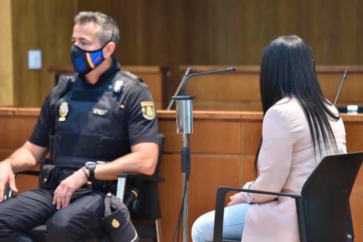 Condenada a 17 años de prisión por asesinar su exnovio Condenada a 17 años de prisión por asesinar su exnovio