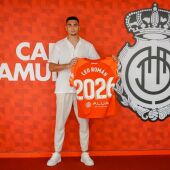 Leo Román renueva hasta 2026 con el RCD Mallorca