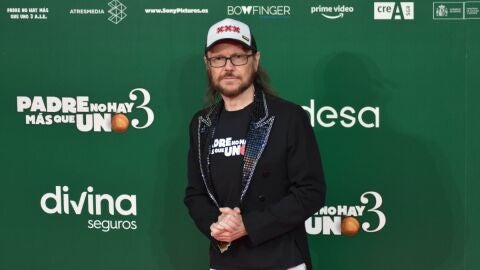 El actor y director Santiago Segura, en el photocall de 'Padre no hay m&aacute;s que uno 3'