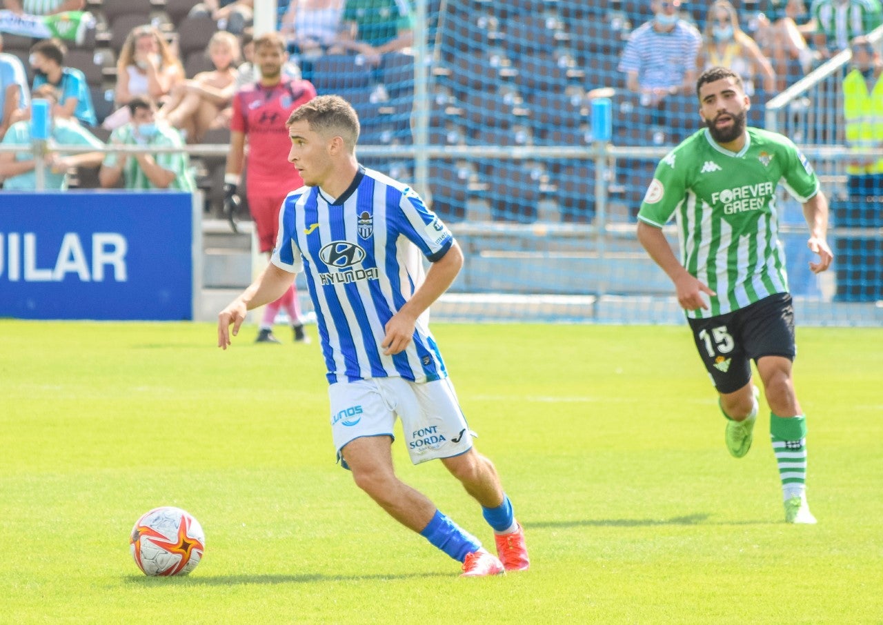 Armando Shashoua deja el Atlético Baleares y pone rumbo a la UD Ibiza Armando Shashoua deja el Atlético Baleares y pone rumbo a la UD Ibiza