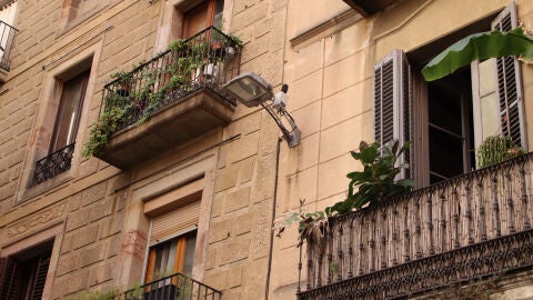 Los son&oacute;metros confirman el exceso de ruido denunciado por los vecinos de Barcelona