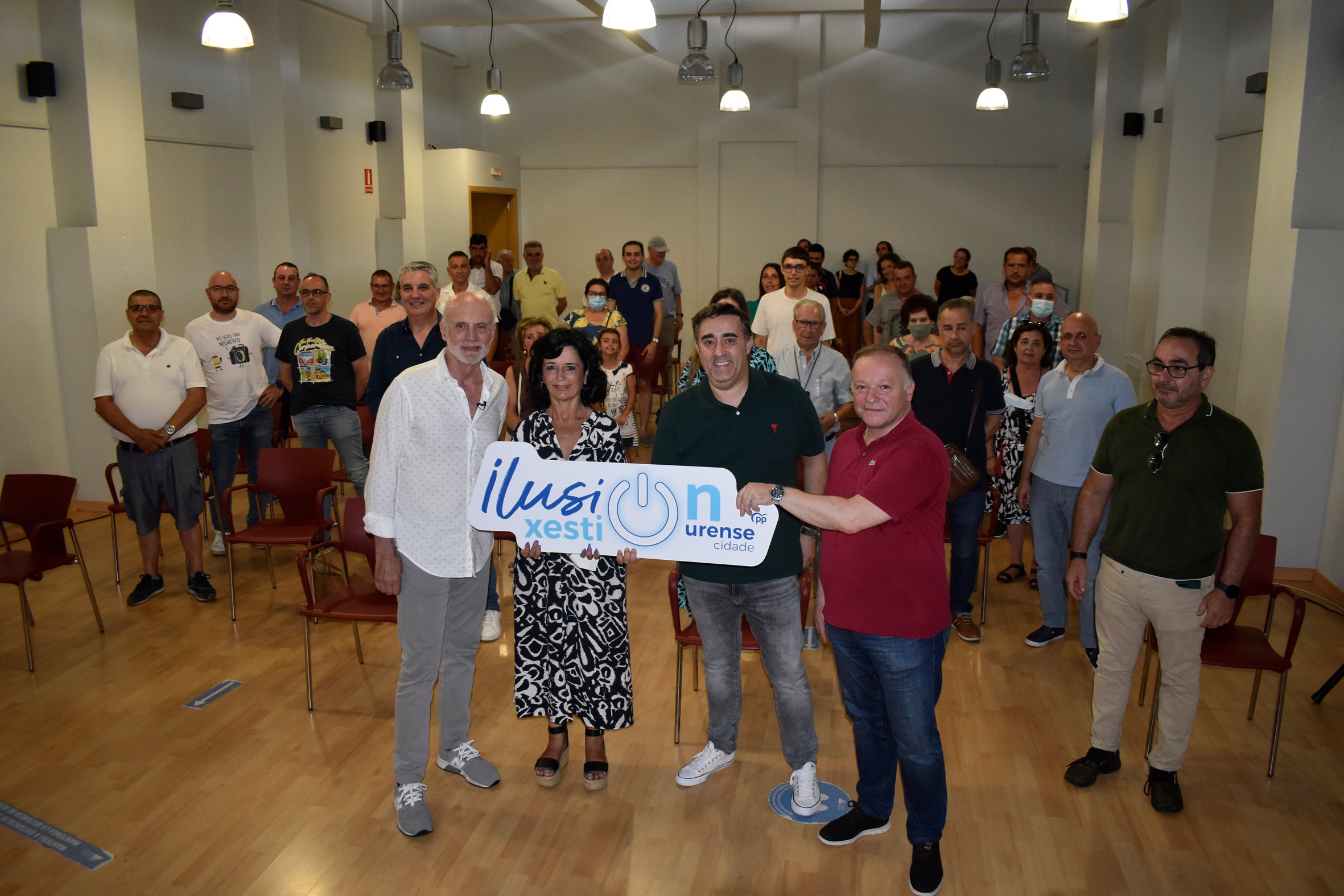 Primeiro encontro de Manuel Cabezas coa militancia Primeiro encontro de Manuel Cabezas coa militancia