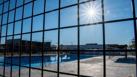 piscina Castell&oacute;