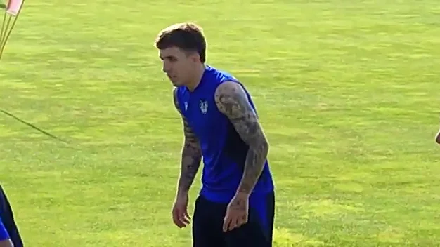 Jonathan Montiel ya se entrena a los mandos de Nafti Jonathan Montiel ya se entrena a los mandos de Nafti