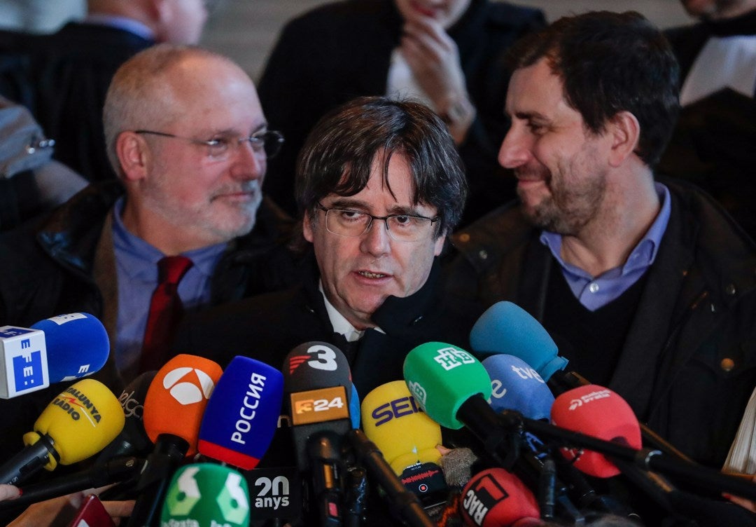 El abogado de la UE considera que la Justicia belga se extralimitó al negar la entrega de los encausados por el procés El abogado de la UE considera que la Justicia belga se extralimitó al negar la entrega de los encausados por el procés