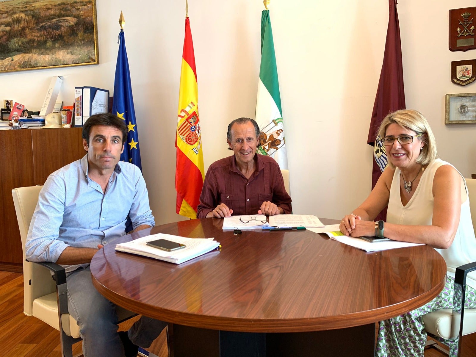 Chiclana anuncia dos proyectos de mejoras de asfaltado para una treintena de calles Chiclana anuncia dos proyectos de mejoras de asfaltado para una treintena de calles