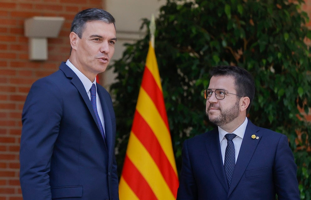 Gobierno y Generalitat se reunirán este miércoles en la Moncloa Gobierno y Generalitat se reunirán este miércoles en la Moncloa