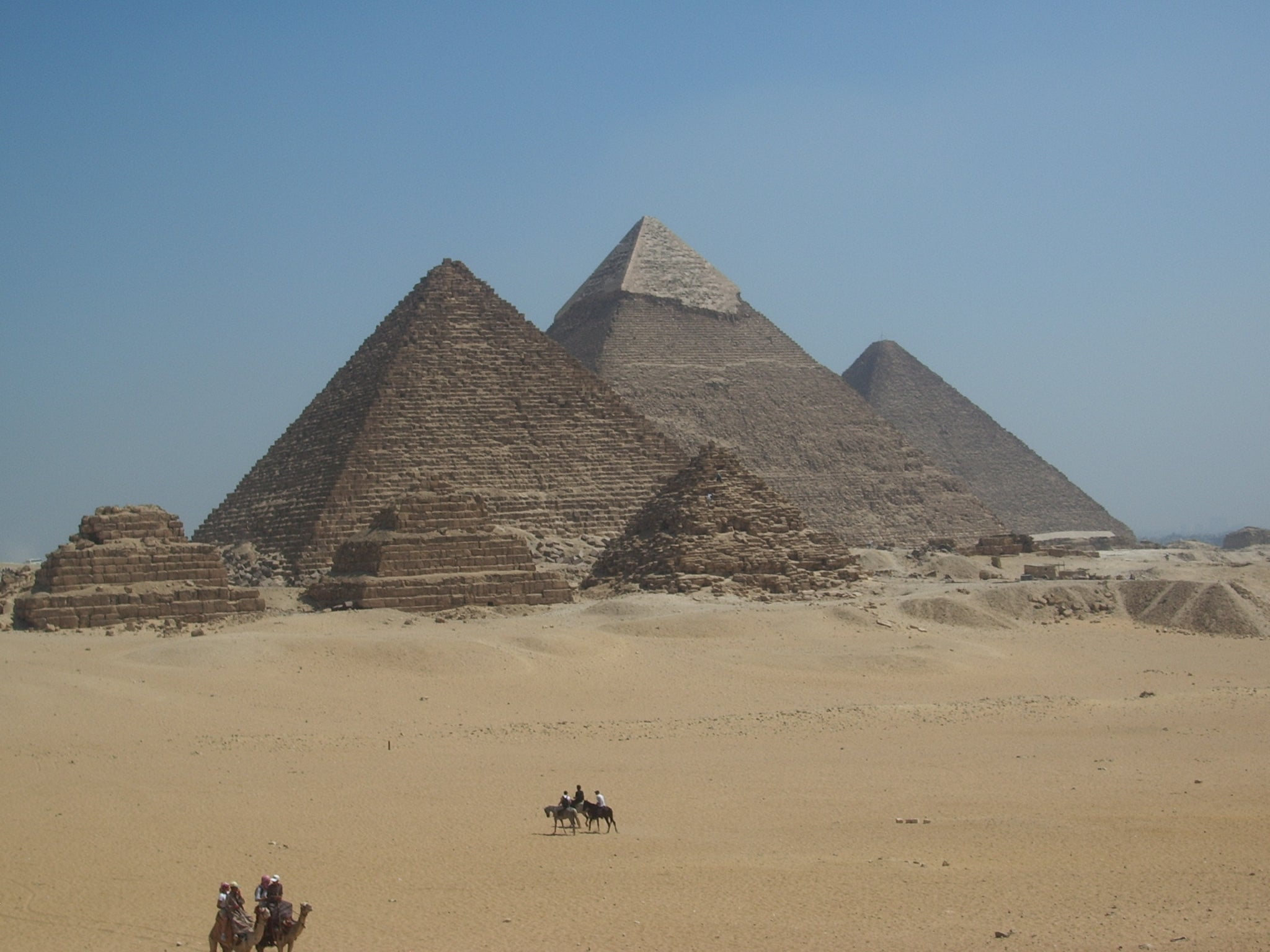 Hoy parte el primer vuelo directo a Egipto desde el aeropuerto de Albacete Hoy parte el primer vuelo directo a Egipto desde el aeropuerto de Albacete