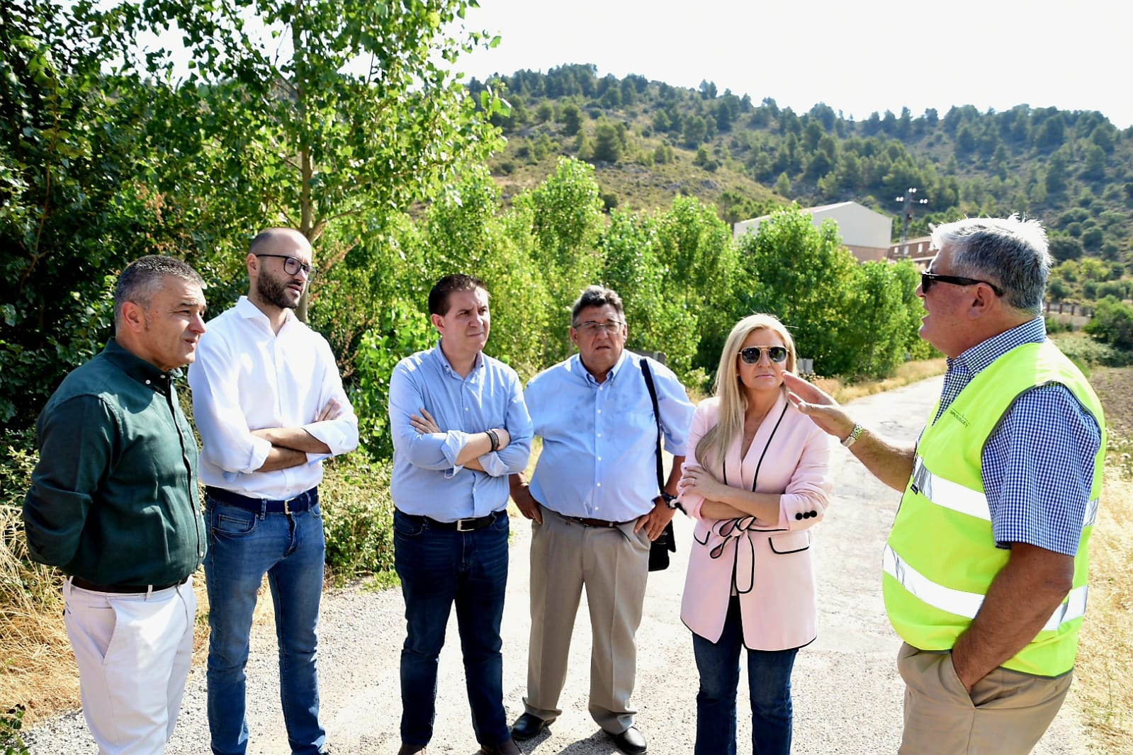 Cabañero y Espinosa invertirán cerca de 3.000.000 € para el arreglo de la carretera provincial AB-5023 Cabañero y Espinosa invertirán cerca de 3.000.000 € para el arreglo de la carretera provincial AB-5023
