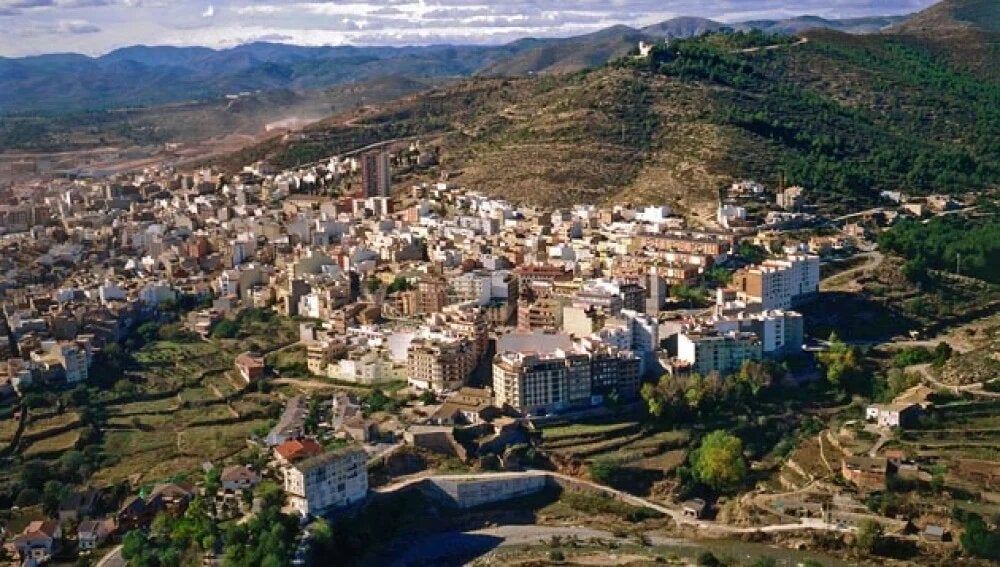 L´Alcora, un pueblo a medio camino entre la costa y el interior montañoso con una oferta muy variada L´Alcora, un pueblo a medio camino entre la costa y el interior montañoso con una oferta muy variada