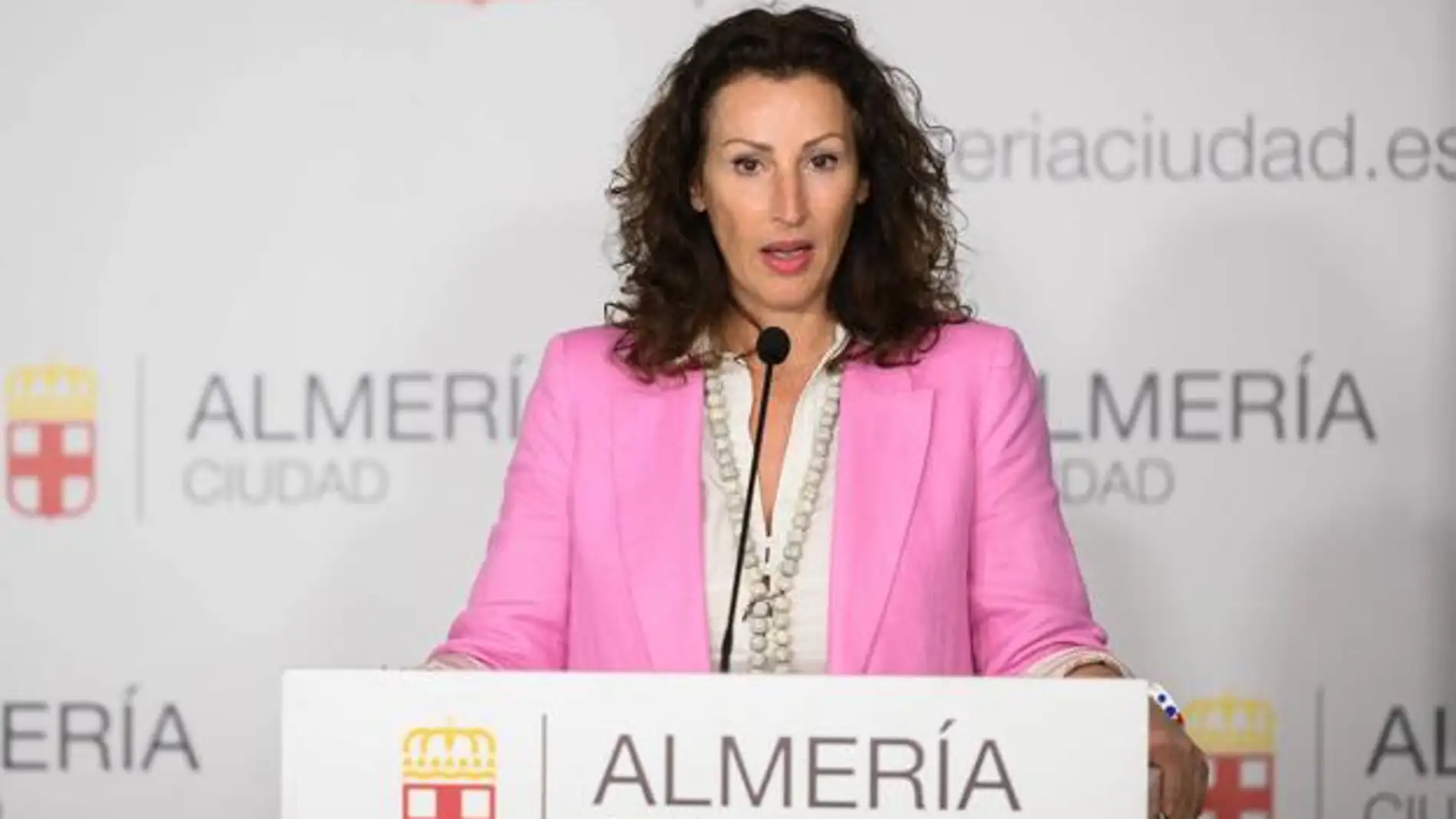 La concejal de Presidencia, María Vázquez, asume la Alcaldía de Almería en funciones