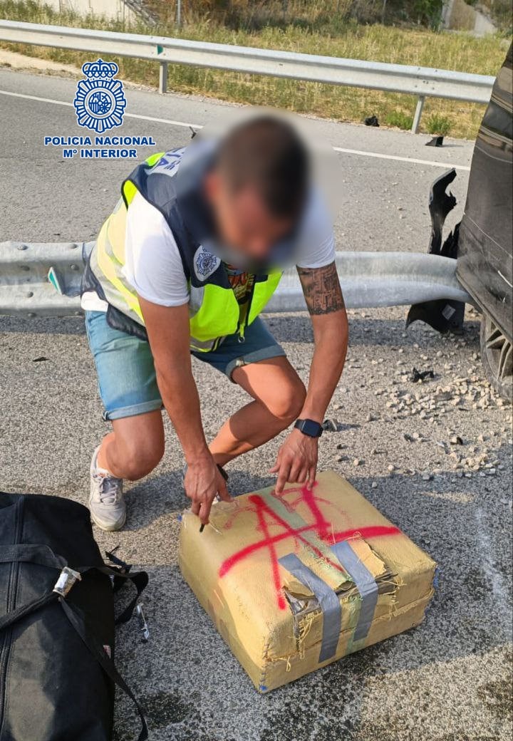 La Policía Nacional realiza la mayor incautación de drogas y armas en Aragón La Policía Nacional realiza la mayor incautación de drogas y armas en Aragón