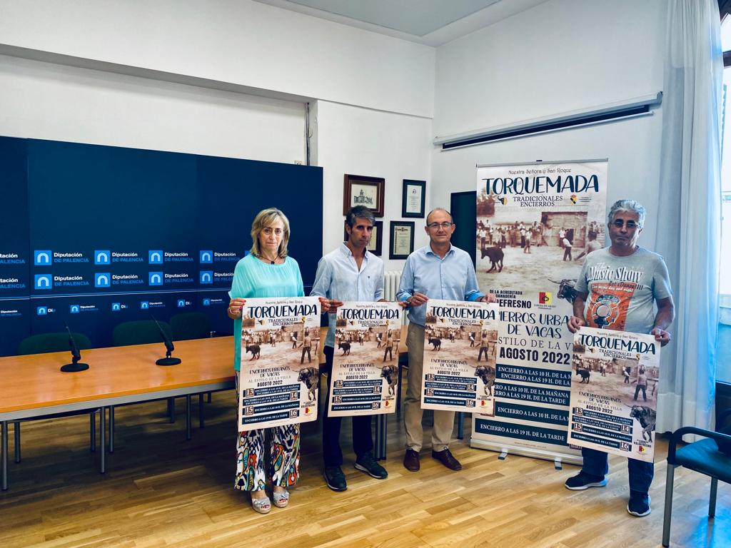 Torquemada presenta sus encierros taurinos Torquemada presenta sus encierros taurinos