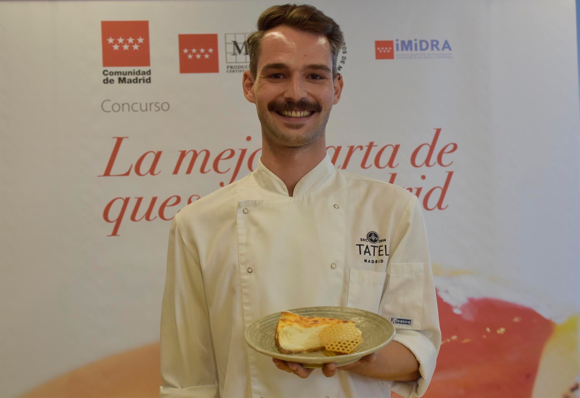 Así es la mejor tarta de queso de Madrid: de cabra, horneada y se come en el Paseo de la Castellana Así es la mejor tarta de queso de Madrid: de cabra, horneada y se come en el Paseo de la Castellana