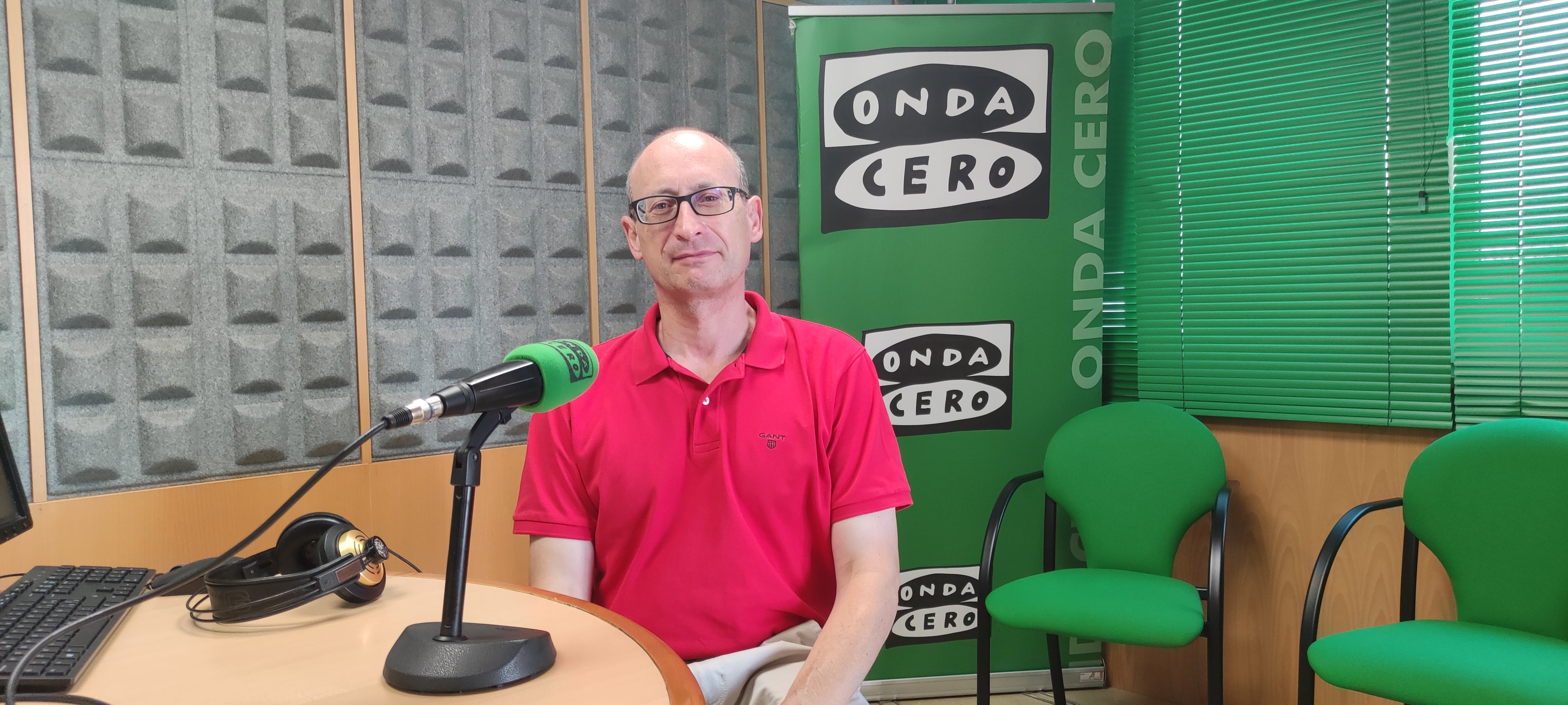 Víctor González: "En el nuevo curso estrenaremos grados y aula de la UNED en Porriño" Víctor González: "En el nuevo curso estrenaremos grados y aula de la UNED en Porriño"