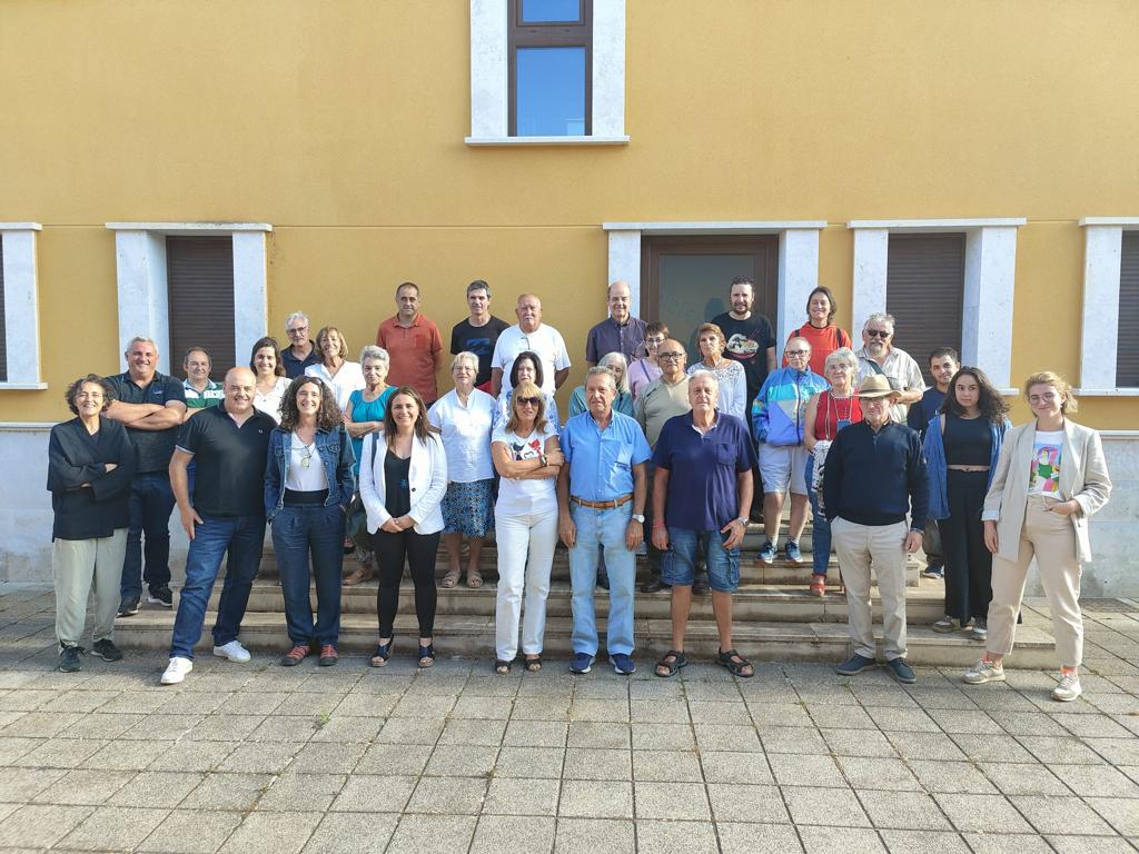 Galletas Gullón colabora en la investigación Geoparque UNESCO Las Loras, realizada por la Universidad del País Vasco Galletas Gullón colabora en la investigación Geoparque UNESCO Las Loras, realizada por la Universidad del País Vasco