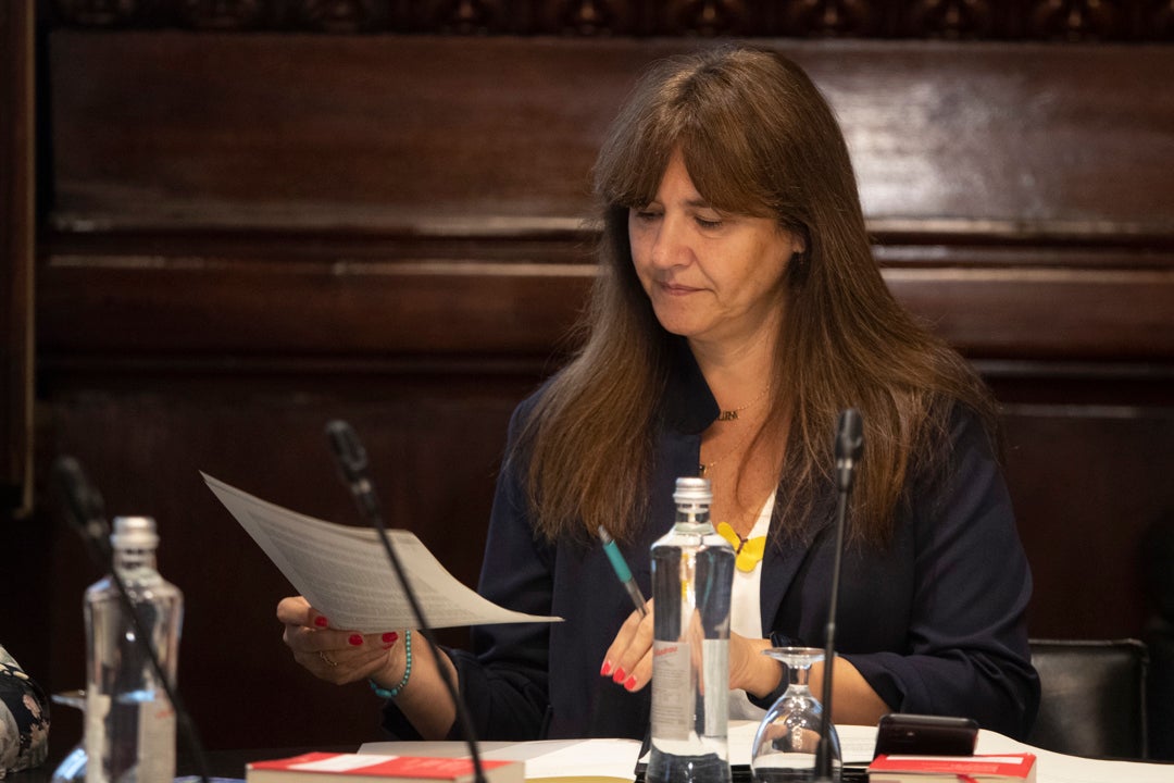 Laura Borràs abre "un paréntesis" de su vida pública y de las redes antes de afrontar el juicio Laura Borràs abre "un paréntesis" de su vida pública y de las redes antes de afrontar el juicio