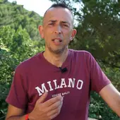 El cronista de Estivella, Lluis Mesa, nos habla de la celebración del centenario de la ermita de la fonda de Barraix en esta entrevista. El cronista de Estivella, Lluis Mesa, nos habla de la celebración del centenario de la ermita de la fonda de Barraix en esta entrevista.