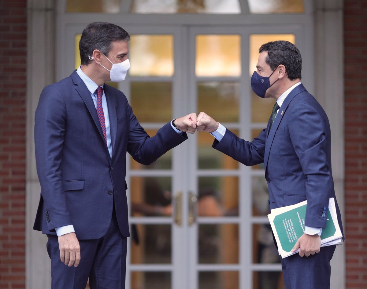 En directo: Intervención de Juanma Moreno tras su reunión en la Moncloa con Pedro Sánchez En directo: Intervención de Juanma Moreno tras su reunión en la Moncloa con Pedro Sánchez