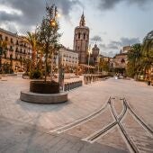 Reabre la Plaza de la Reina de València para su uso ciudadano 