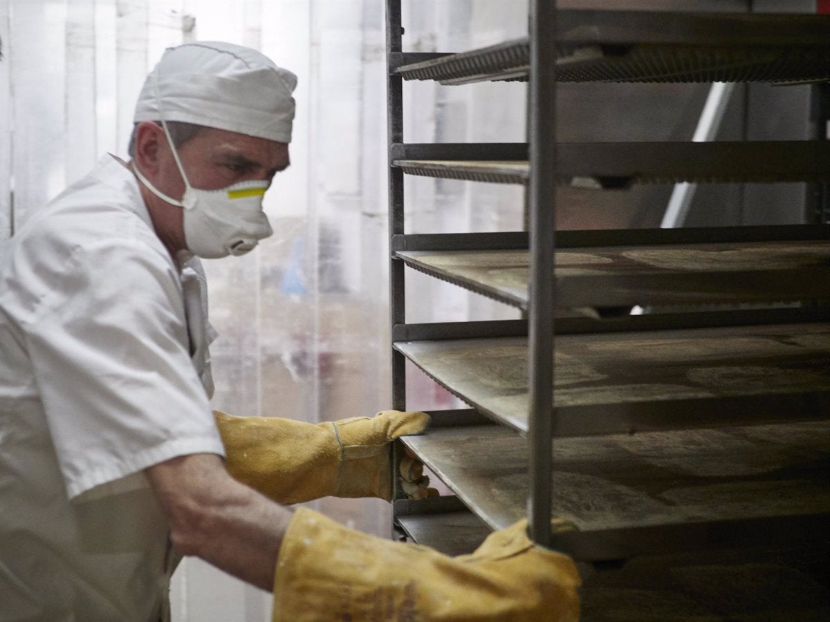 El paro baja en Andalucía en 22.600 personas de abril a junio y se crean 60.700 empleos El paro baja en Andalucía en 22.600 personas de abril a junio y se crean 60.700 empleos