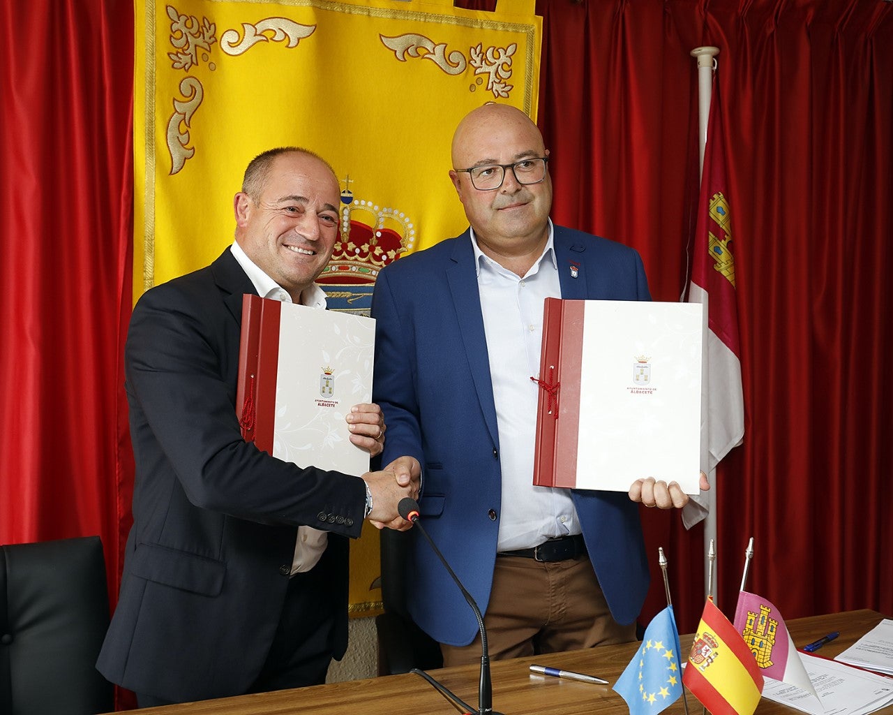 Albacete y Aguas Nuevas disfrutan de un nuevo convenio para mejorar la calidad de vida de la ciudadanía Albacete y Aguas Nuevas disfrutan de un nuevo convenio para mejorar la calidad de vida de la ciudadanía