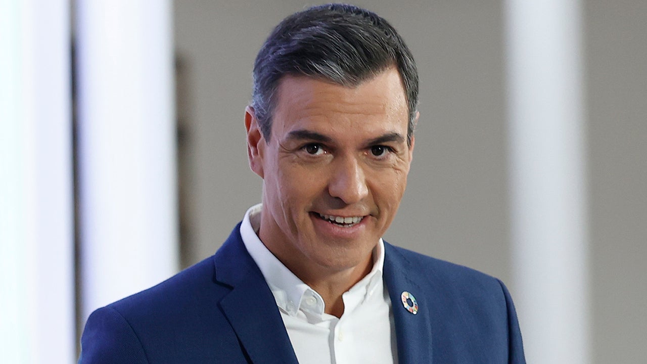 Quina imatge projecta la roba dels polítics? Quina imatge projecta la roba dels polítics?