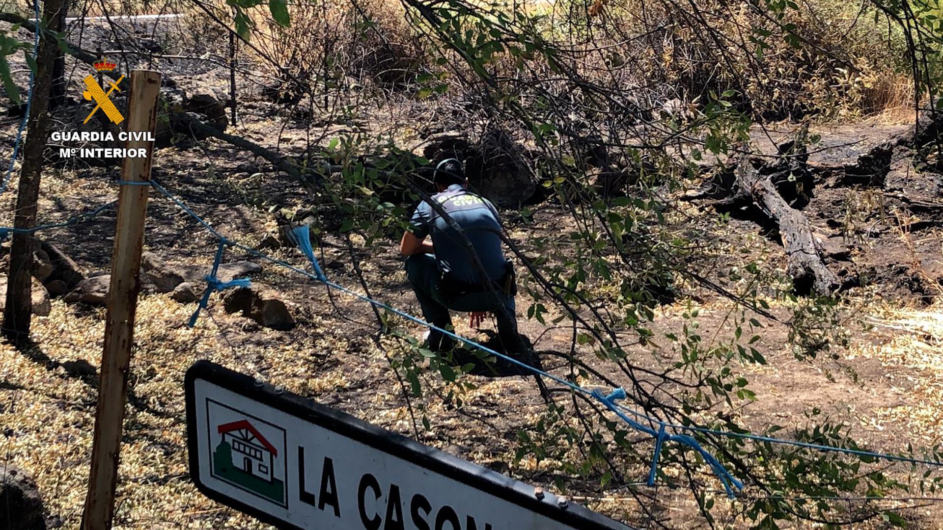 Detenido un hombre acusado de provocar cuatro incendios forestales en las inmediaciones de Jaraíz de la Vera Detenido un hombre acusado de provocar cuatro incendios forestales en las inmediaciones de Jaraíz de la Vera