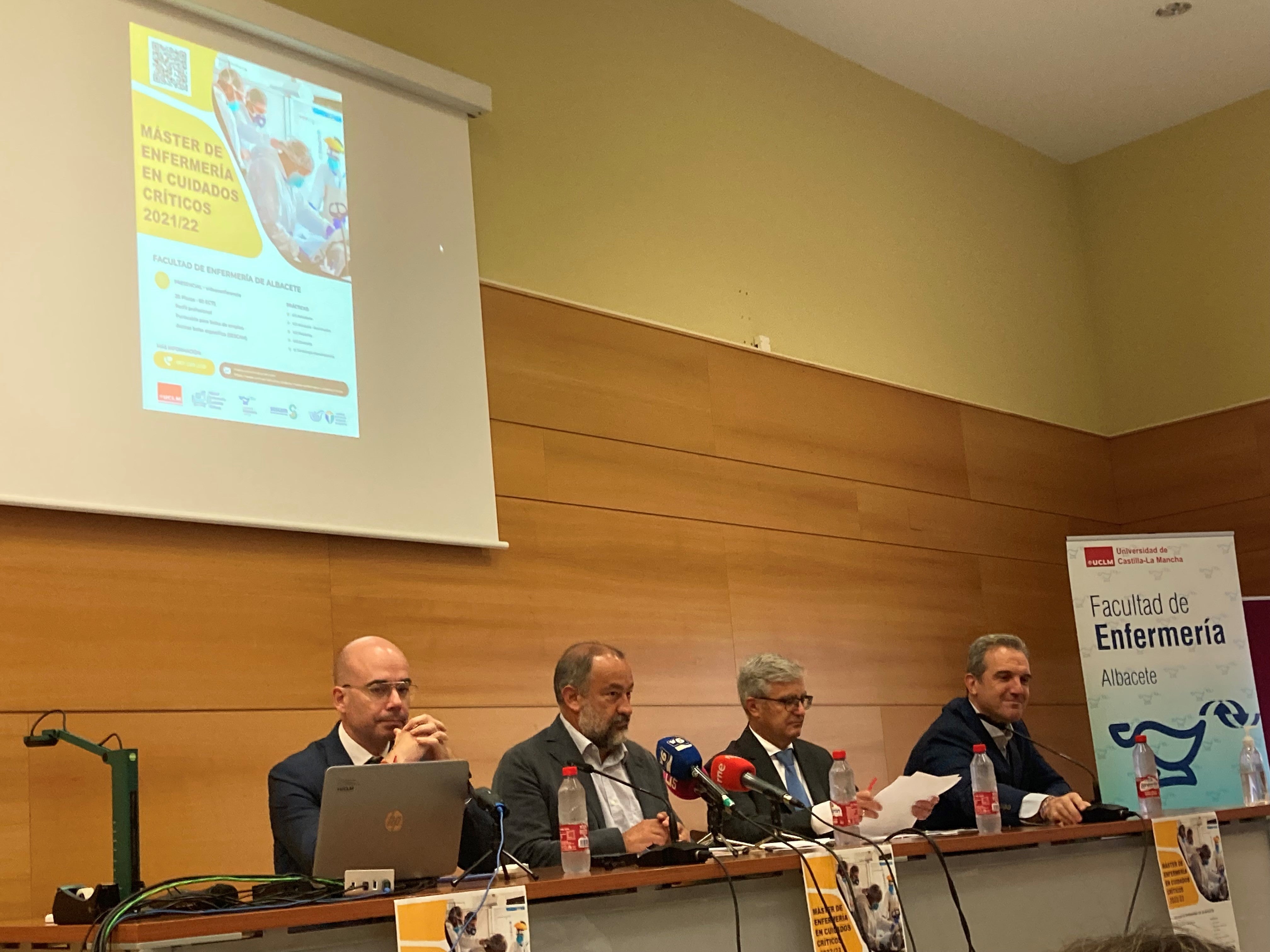 La UCLM ofrece 22 plazas para el Máster de Enfermería de Cuidados Críticos que impartirá a partir de octubre La UCLM ofrece 22 plazas para el Máster de Enfermería de Cuidados Críticos que impartirá a partir de octubre