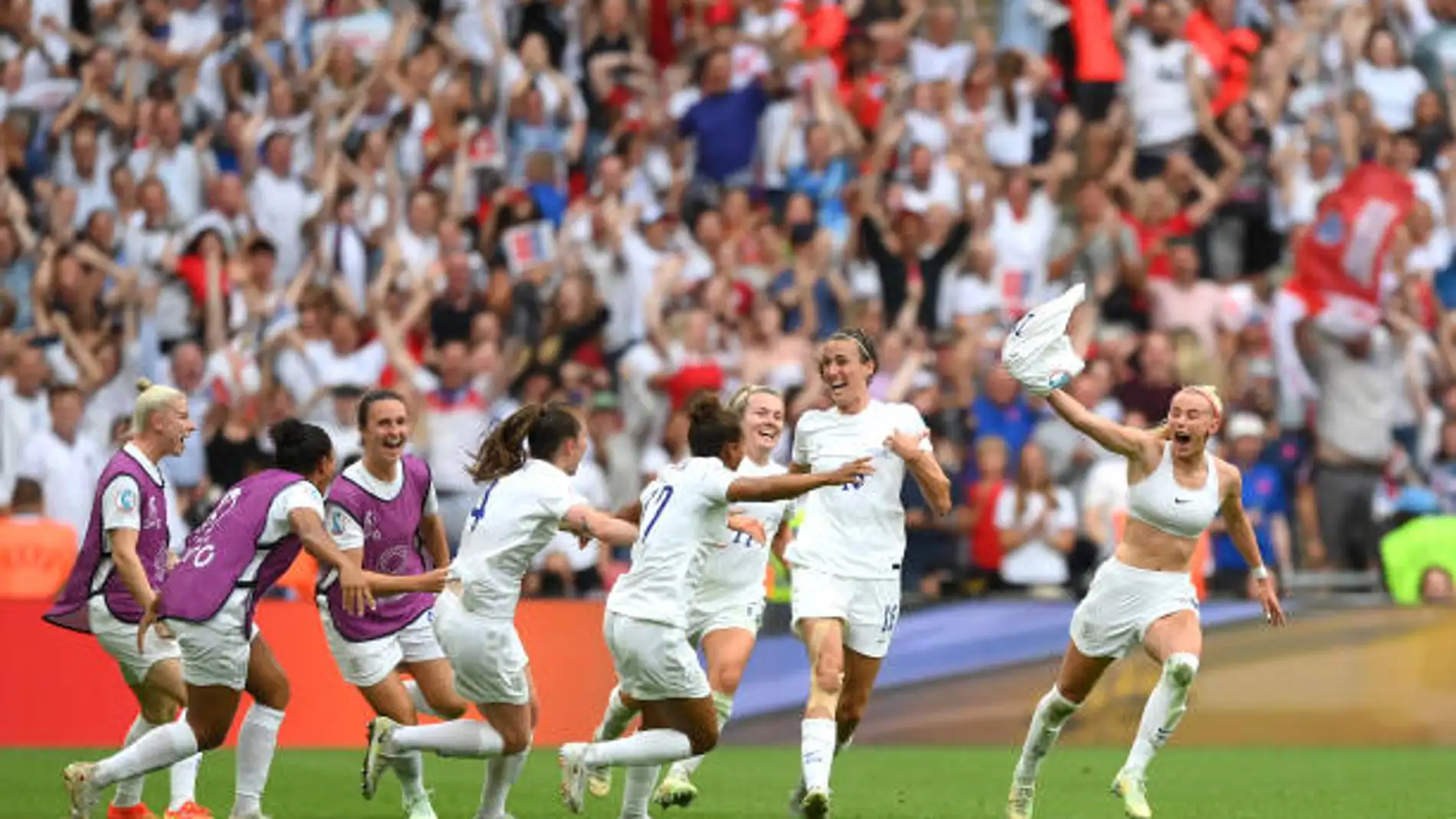 Celebración del segundo gol de Inglaterra
