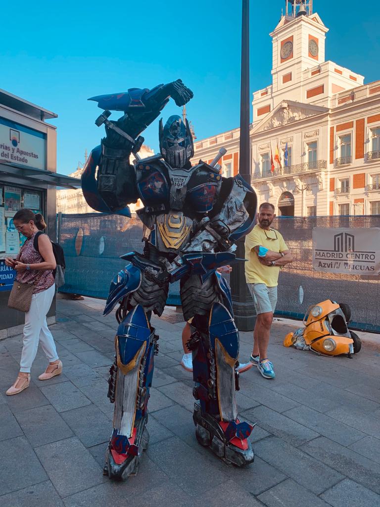 Cocido Madrileño: Animadores callejeros Cocido Madrileño: Animadores callejeros