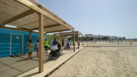 Las playas de Peñíscola son valoradas positivamente por sus usuarios