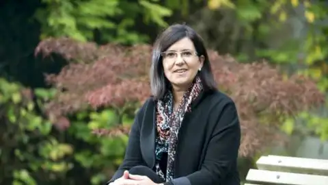 Izaskun Landaida Izaskun Landaida