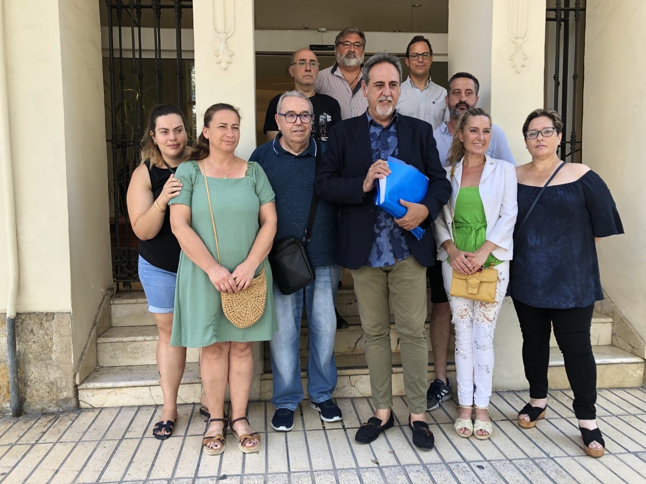 El Ayuntamiento de Alicante y la Federación de Fiestas Tradicionales comienzan el trámite para alcanzar el Interés Turístico Local El Ayuntamiento de Alicante y la Federación de Fiestas Tradicionales comienzan el trámite para alcanzar el Interés Turístico Local