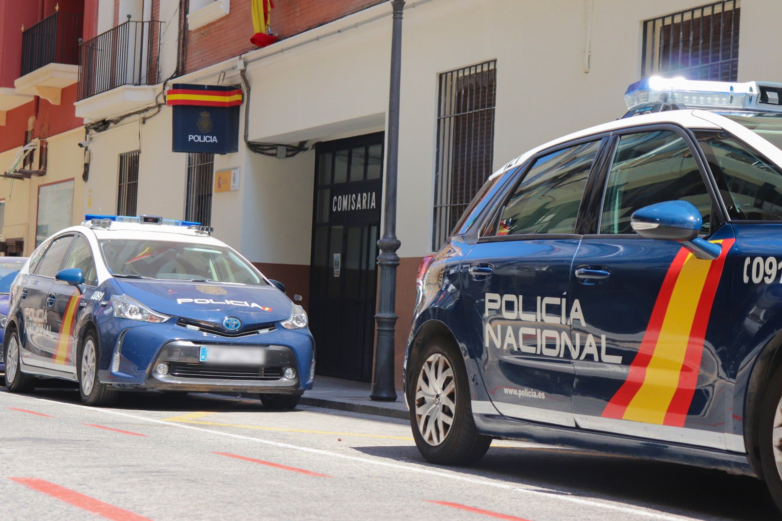 Siete detenidos en Alicante por dar una brutal paliza a un hombre con bates de béisbol y varas de hierro Siete detenidos en Alicante por dar una brutal paliza a un hombre con bates de béisbol y varas de hierro