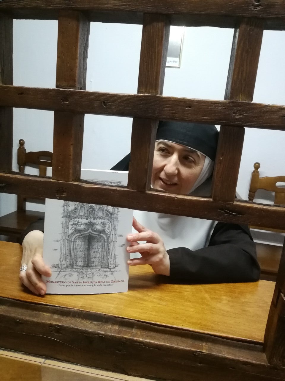 Onda Cero accede al interior del Monasterio de Santa Isabel la Real para conocer la vida en clausura de las religiosas franciscanas Onda Cero accede al interior del Monasterio de Santa Isabel la Real para conocer la vida en clausura de las religiosas franciscanas