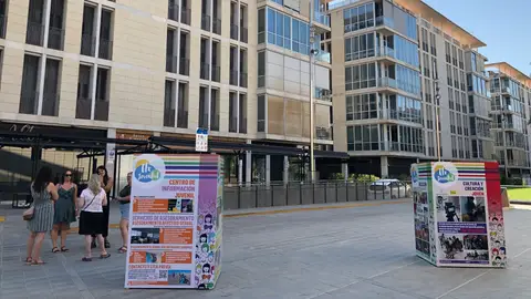 Exterior del Centro de Congresos Ciutat d&#39;Elx, donde se encuentra la exposición.