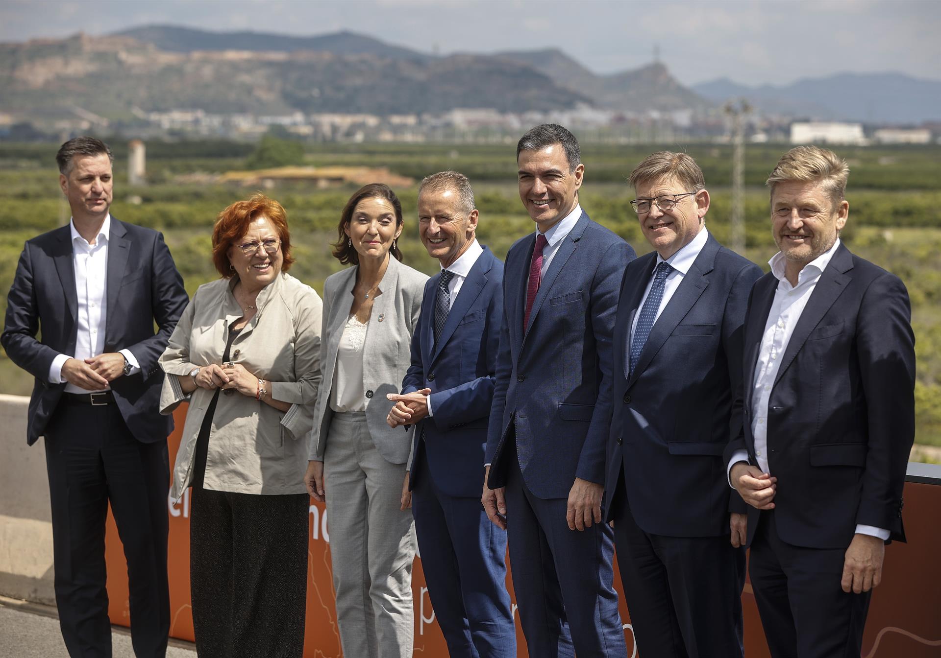 Industria asigna 300 millones de euros del PERTE del vehículo eléctrico a los proyectos valencianos Industria asigna 300 millones de euros del PERTE del vehículo eléctrico a los proyectos valencianos