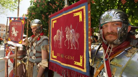 El pasacalles Centuria Romana recorrer&aacute; el centro de Alcal&aacute; de Henares durante las Fiestas de los Santos Ni&ntilde;os