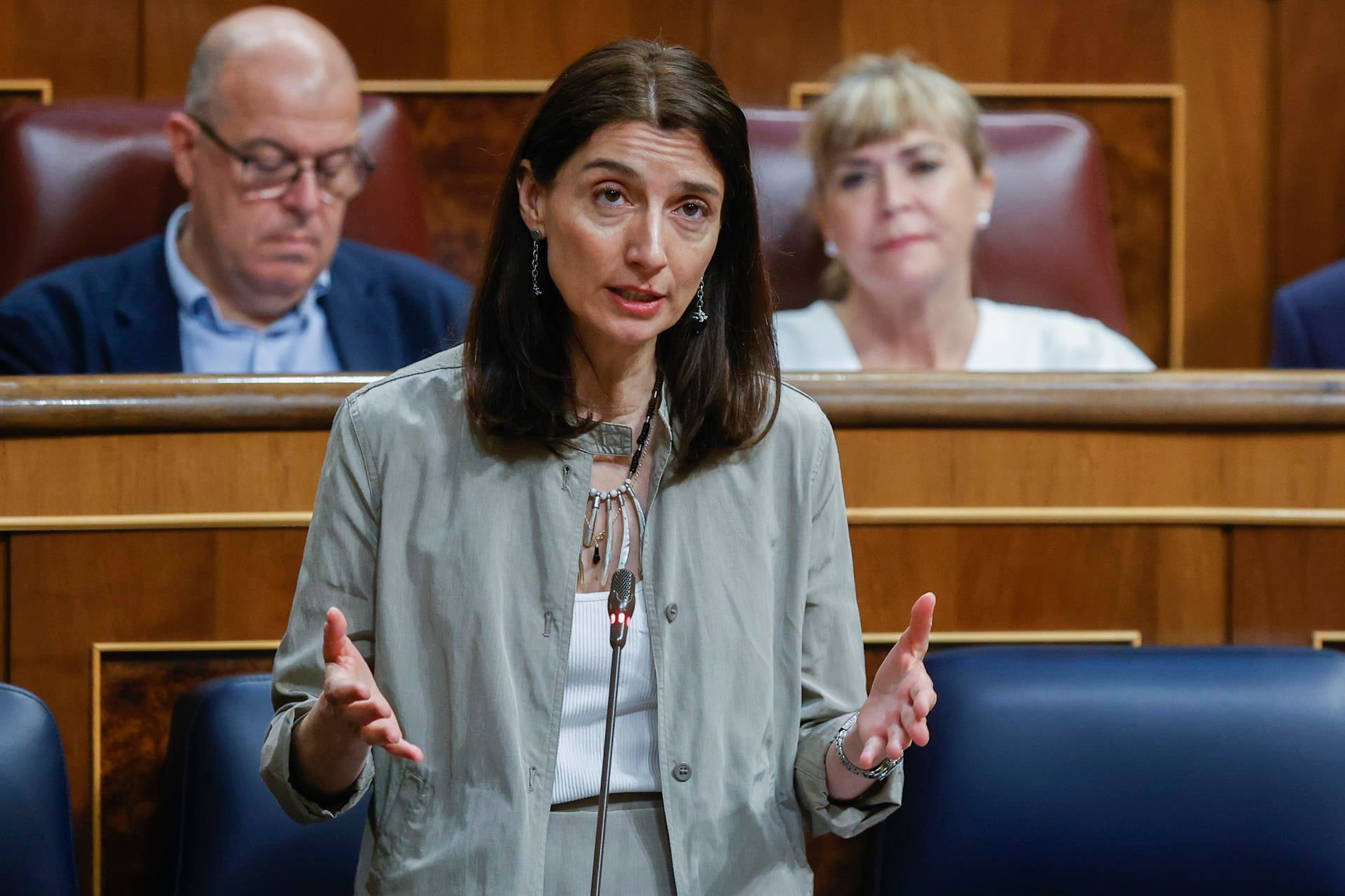 Justicia advierte de que los pinchazos son un delito de lesiones con agravante de género Justicia advierte de que los pinchazos son un delito de lesiones con agravante de género
