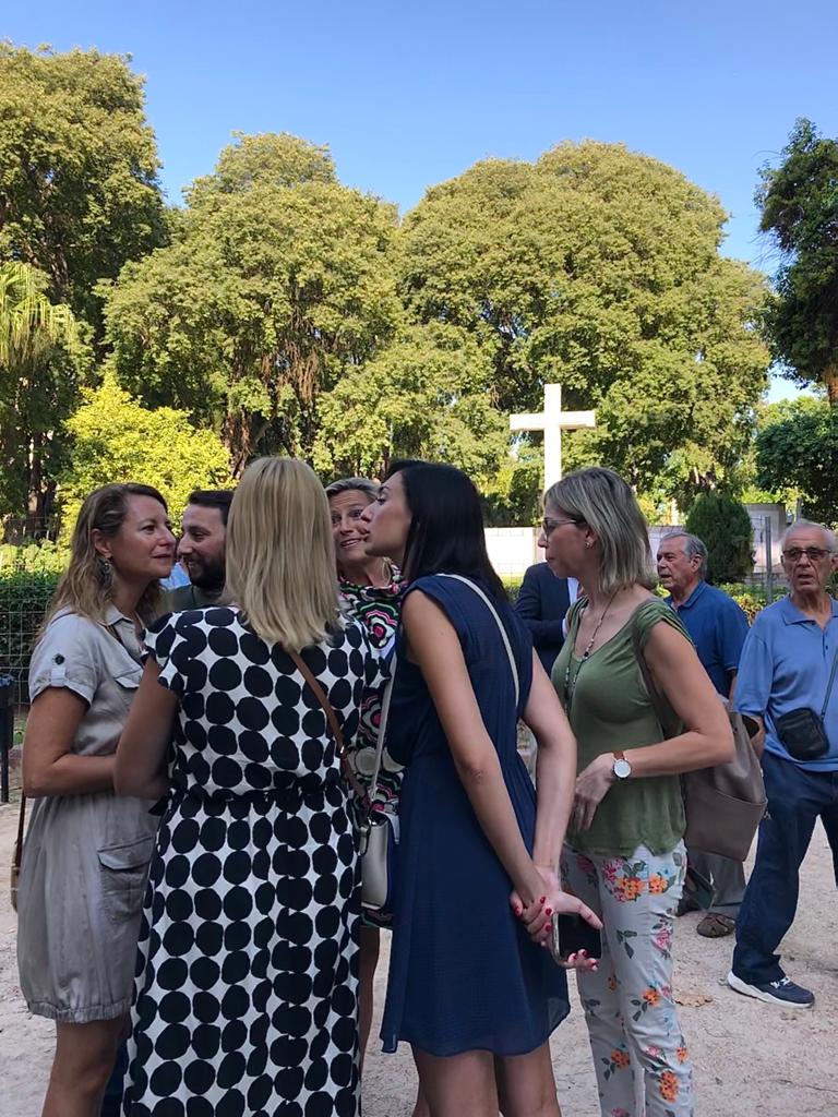 La retirada de la Cruz de Ribalta ya es una realidad La retirada de la Cruz de Ribalta ya es una realidad